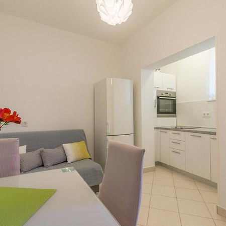 ביוגראד נה מורו Apartments Tolic מראה חיצוני תמונה