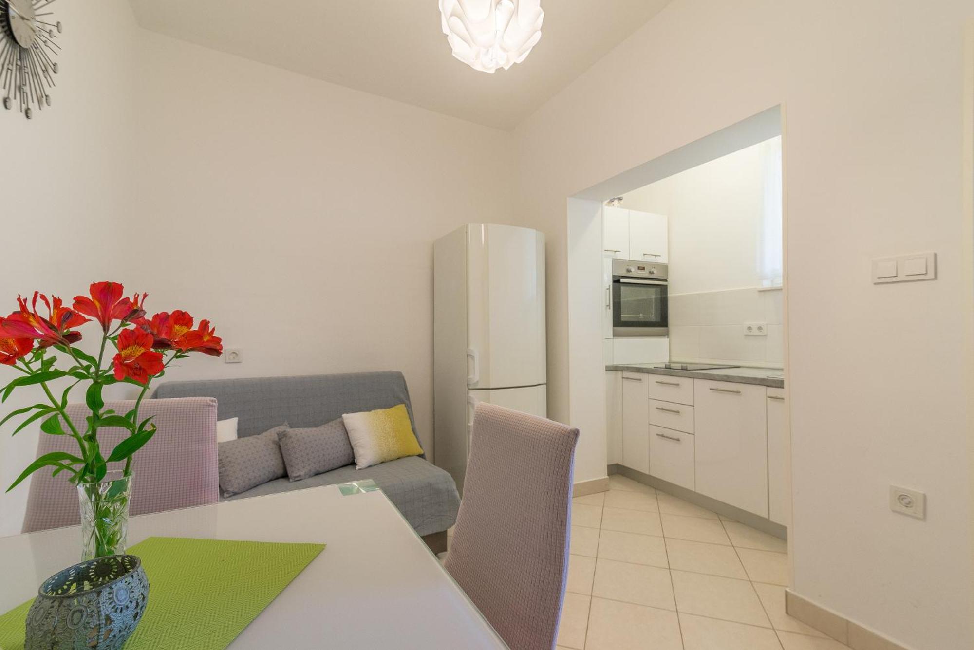 ביוגראד נה מורו Apartments Tolic מראה חיצוני תמונה
