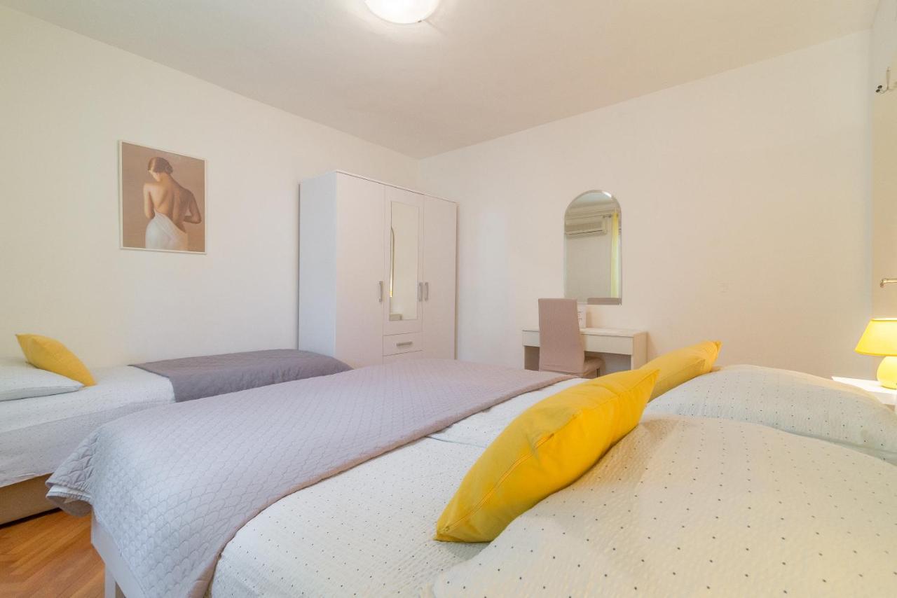 ביוגראד נה מורו Apartments Tolic מראה חיצוני תמונה