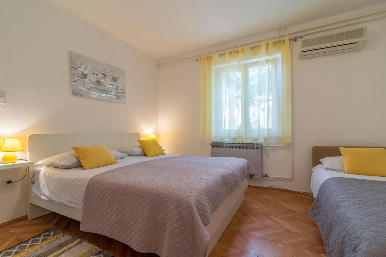ביוגראד נה מורו Apartments Tolic מראה חיצוני תמונה